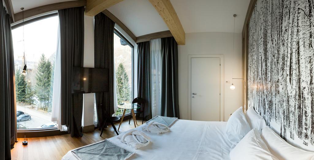 Nh Collection Alagna Mirtillo Rosso Εξωτερικό φωτογραφία